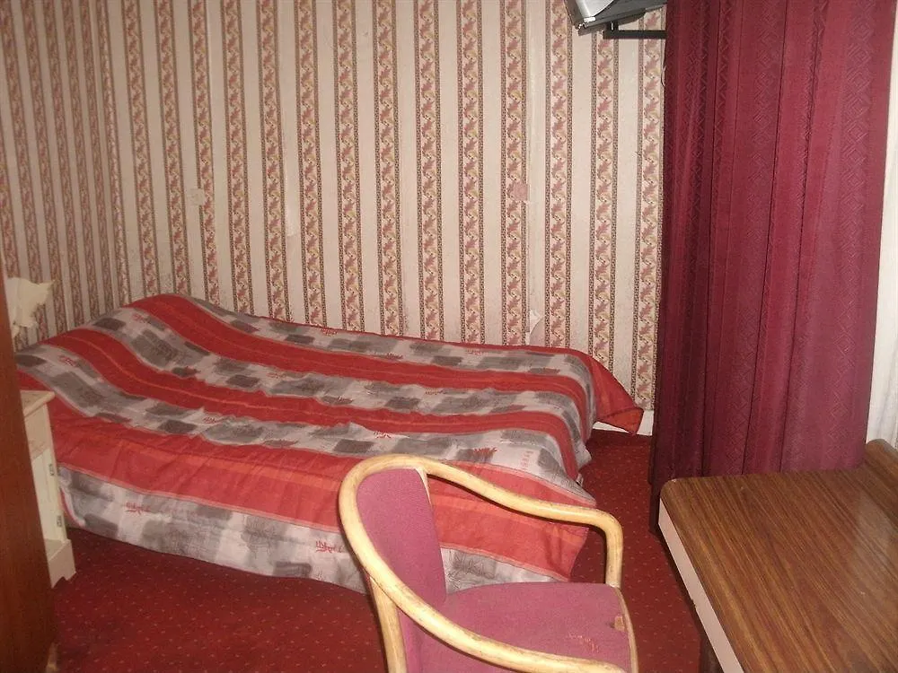Hotel Saint Pierre Paris