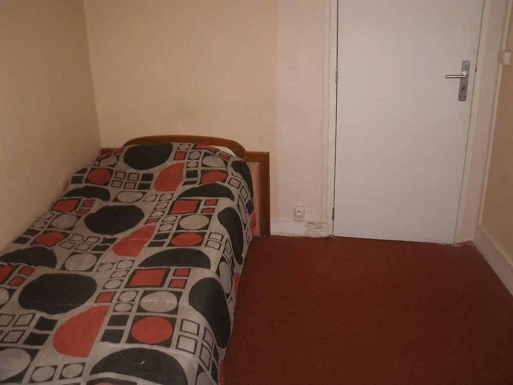 Hotel Saint Pierre Paris 2*,