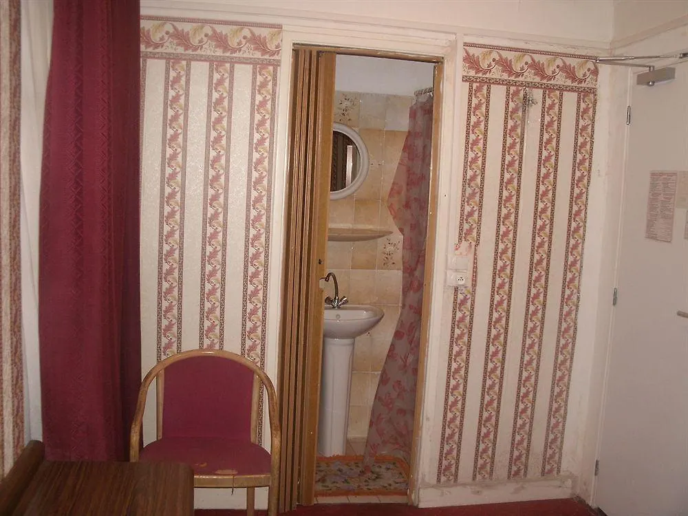 Hotel Saint Pierre Paris