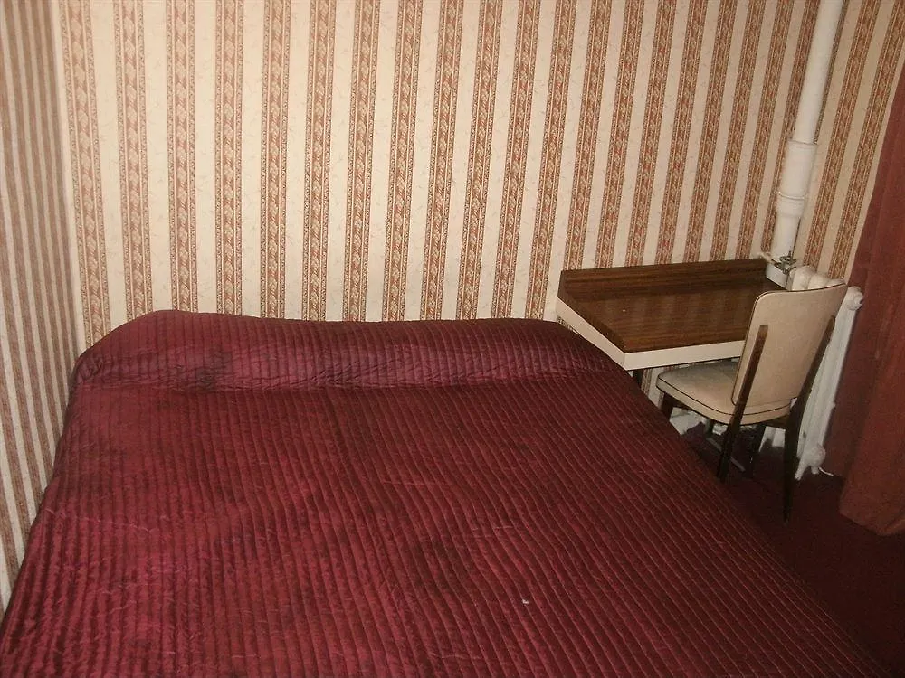 Hotel Saint Pierre Paris